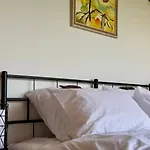 Campismo de Luxo Geo Dome With Private Bathroom, E-scooters & Mountain Views