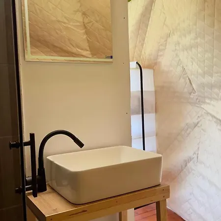 Geo Dome With Private Bathroom, E-scooters & Mountain Views