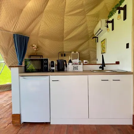 Geo Dome With Private Bathroom, E-scooters & Mountain Views