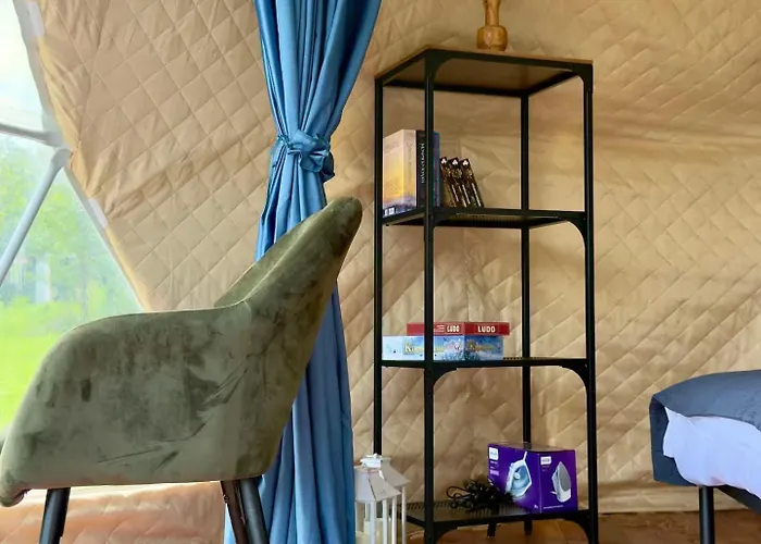 Secluded Dome Retreat Near Elena Glamping *
